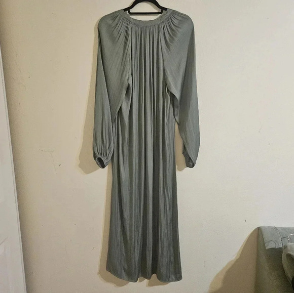 Byrd Satin Maxi Dress - Picture 3 of 6